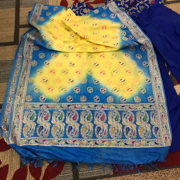 Beautiful blue Katan dress - Picture 6 of 8